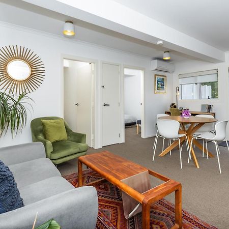 2 Bedroom Home Away From Home Near Cbd & Private Parking Χάμιλτον Εξωτερικό φωτογραφία